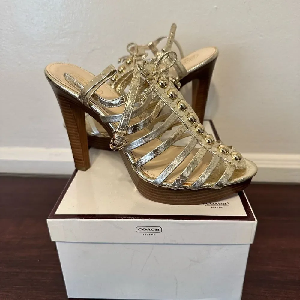 Coach  Women’s platform heel  leather sandal  in gold size 7